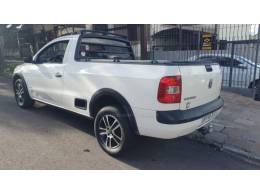 VOLKSWAGEN - SAVEIRO - 2011/2012 - Branca - R$ 39.999,00