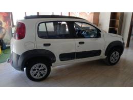 FIAT - UNO - 2011/2012 - Branca - R$ 32.990,00