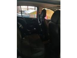 FIAT - UNO - 2011/2012 - Branca - R$ 32.990,00