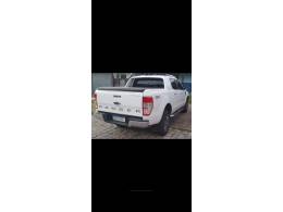 FORD - RANGER - 2014/2014 - Branca - R$ 114.999,00