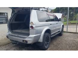 MITSUBISHI - PAJERO SPORT - 2005/2005 - Prata - R$ 54.999,00