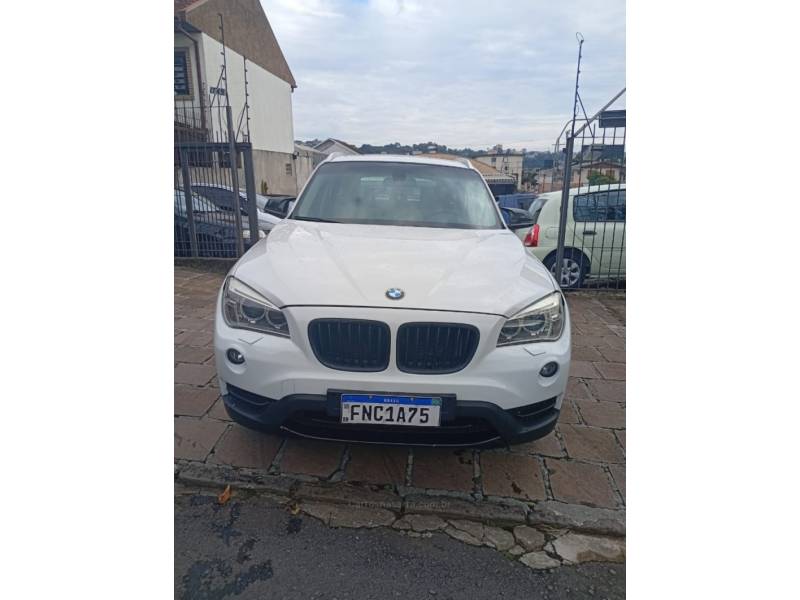 BMW - X1 - 2014/2014 - Branca - R$ 94.900,00