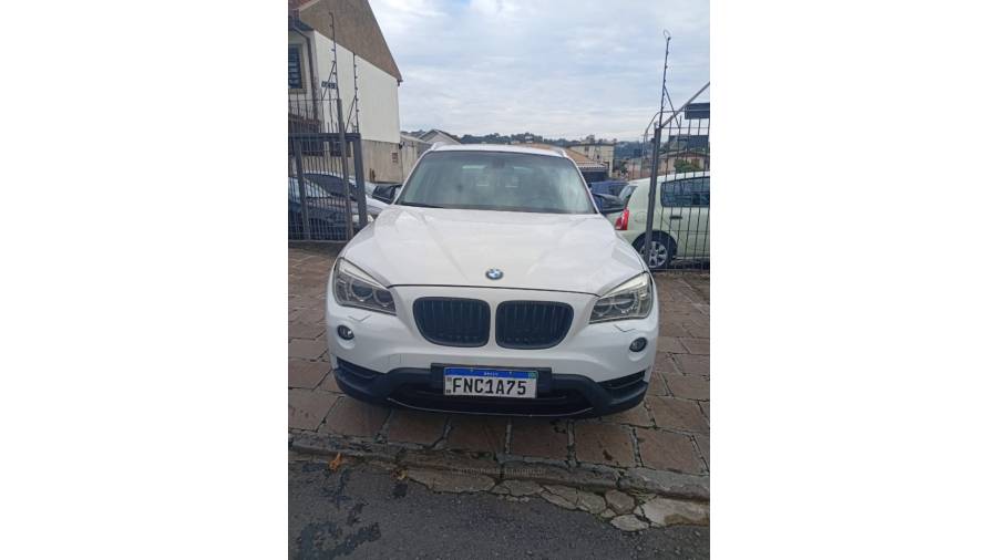 BMW - X1 - 2014/2014 - Branca - R$ 94.900,00