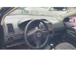 VOLKSWAGEN - POLO - 2003/2003 - Preta - R$ 24.900,00