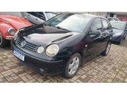 VOLKSWAGEN - POLO - 2003/2003 - Preta - R$ 24.900,00