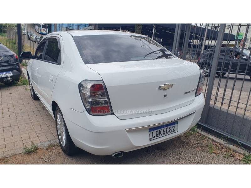 CHEVROLET - COBALT - 2012/2012 - Branca - R$ 39.999,00