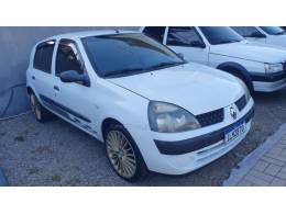RENAULT - CLIO - 2004/2005 - Branca - Sob Consulta