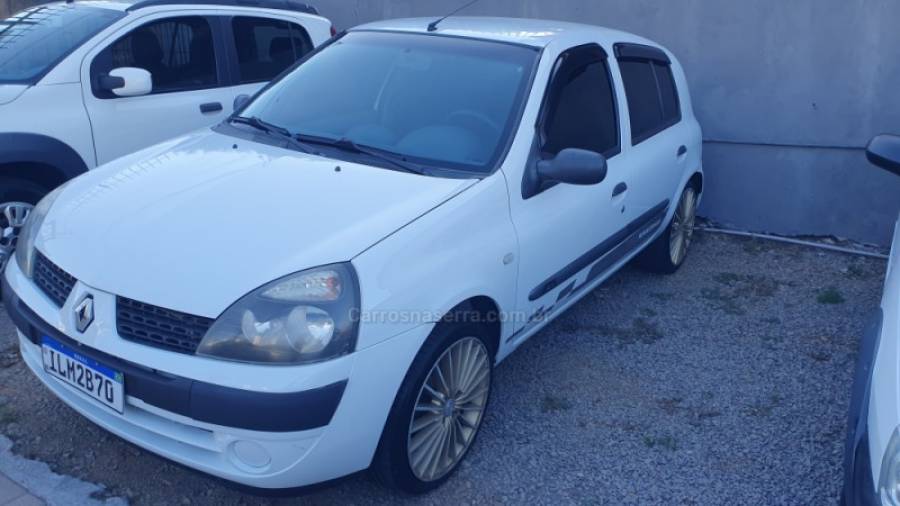 RENAULT - CLIO - 2004/2005 - Branca - Sob Consulta