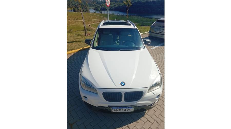 BMW - X1 - 2014/2014 - Branca - R$ 89.900,00