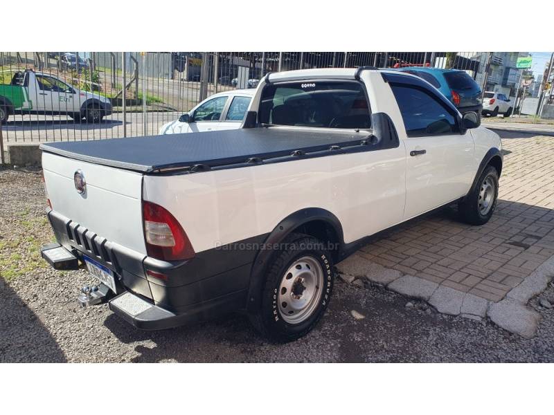 FIAT - STRADA - 2011/2011 - Branca - R$ 35.999,00