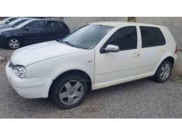 VOLKSWAGEN - GOLF - 2001/2001 - Branca - R$ 29.990,00