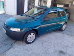 CHEVROLET - CELTA - 2001/2001 - Verde - R$ 14.999,00