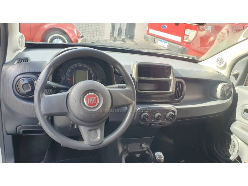 FIAT - MOBI - 2017/2018 - Branca - R$ 44.999,00