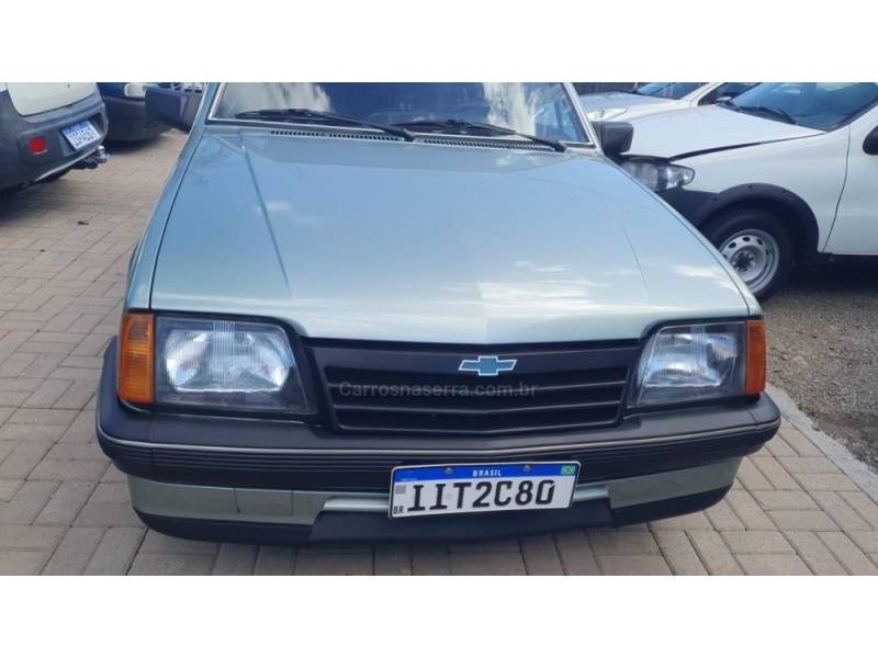 CHEVROLET - MONZA - 1990/1990 - Verde - R$ 45.000,00