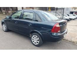 CHEVROLET - CORSA - 2004/2005 - Verde - R$ 17.999,00
