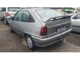 CHEVROLET - KADETT - 1996/1997 - Prata - R$ 15.990,00