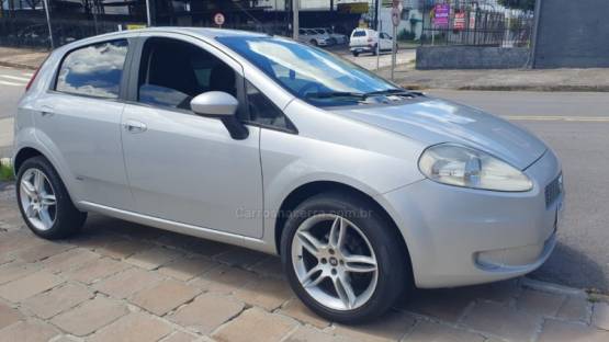 FIAT - PUNTO - 2008/2008 - Prata - Sob Consulta