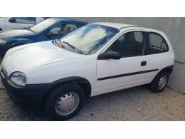CHEVROLET - CORSA - 1999/1999 - Branca - R$ 10.999,00