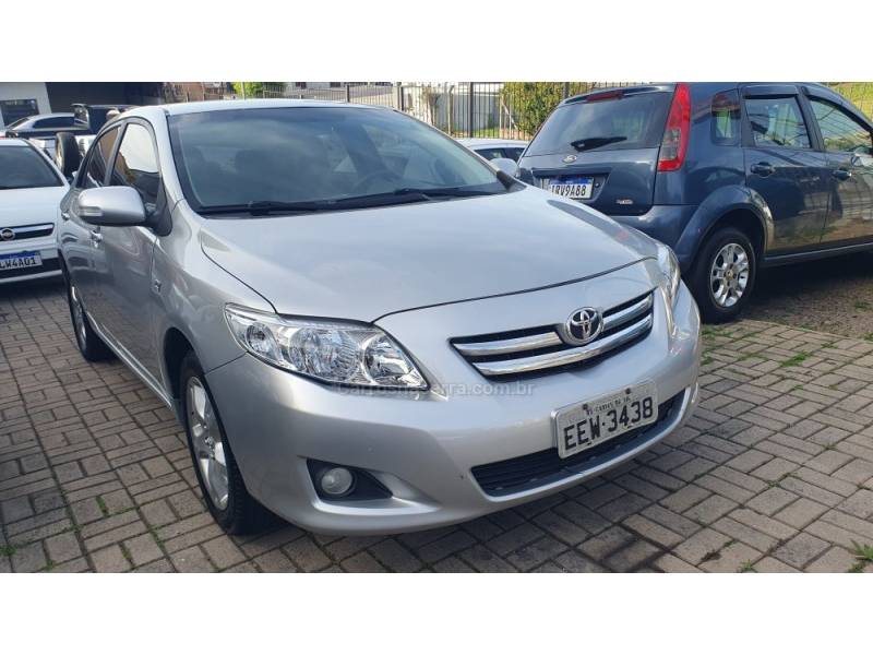 TOYOTA - COROLLA - 2009/2009 - Prata - R$ 55.999,00