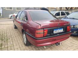 CHEVROLET - VECTRA - 1994/1995 - Vermelha - Sob Consulta