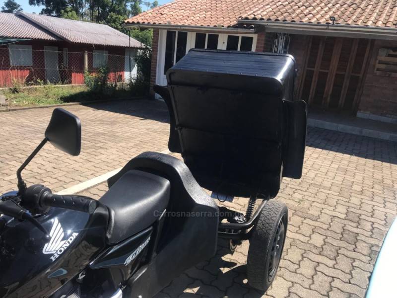 HONDA - CG 150 - 2004/2004 - Preta - R$ 16.999,00