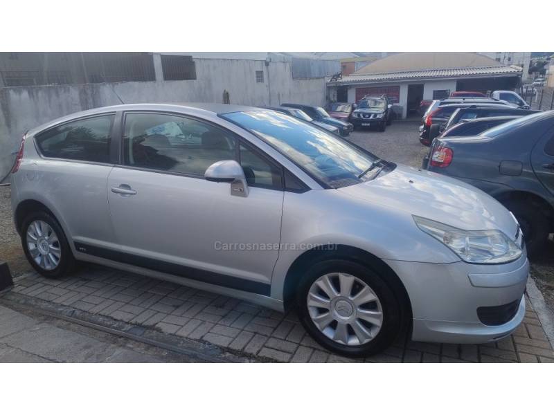 CITROËN - C4 - 2007/2007 - Prata - R$ 27.999,00