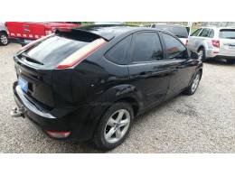 FORD - FOCUS - 2011/2012 - Preta - R$ 39.999,00