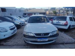 CHEVROLET - VECTRA - 1998/1998 - Prata - R$ 25.999,00