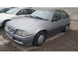 CHEVROLET - KADETT - 1996/1997 - Prata - R$ 15.990,00