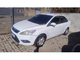 FORD - FOCUS - 2009/2009 - Branca - R$ 29.999,00