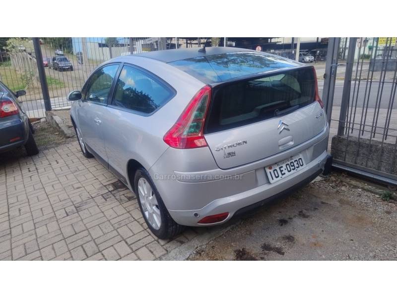CITROËN - C4 - 2007/2007 - Prata - R$ 27.999,00