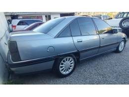 CHEVROLET - OMEGA - 1996/1997 - Prata - R$ 35.990,00