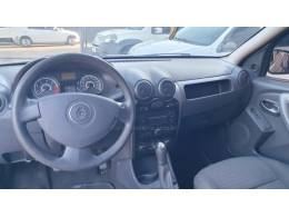 RENAULT - SANDERO - 2011/2012 - Prata - R$ 29.999,00