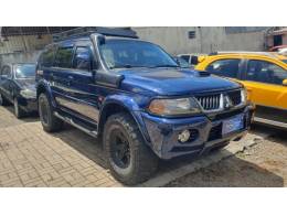 MITSUBISHI - PAJERO - 2000/2001 - Azul - R$ 49.999,00