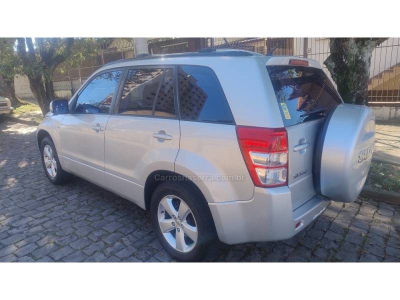 SUZUKI - GRAND VITARA - 2010/2011 - Cinza - R$ 45.999,00