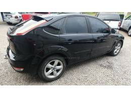 FORD - FOCUS - 2011/2012 - Preta - R$ 39.999,00