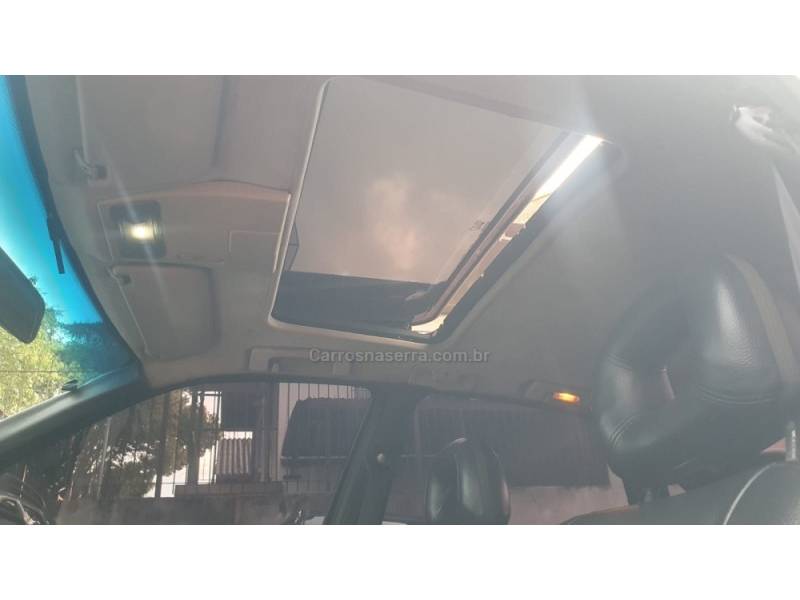 CHEVROLET - VECTRA - 1994/1995 - Vermelha - Sob Consulta